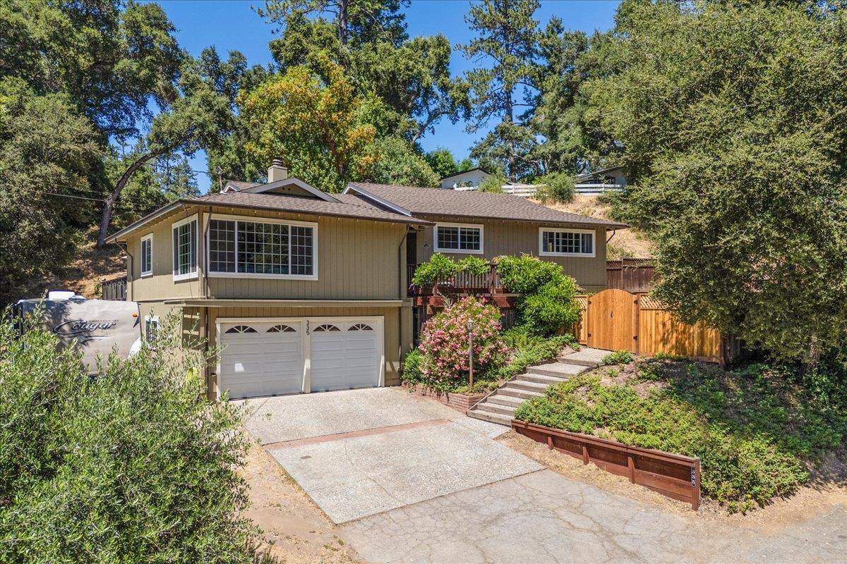 Ben Lomond, CA 95005,335 Hallsons LN