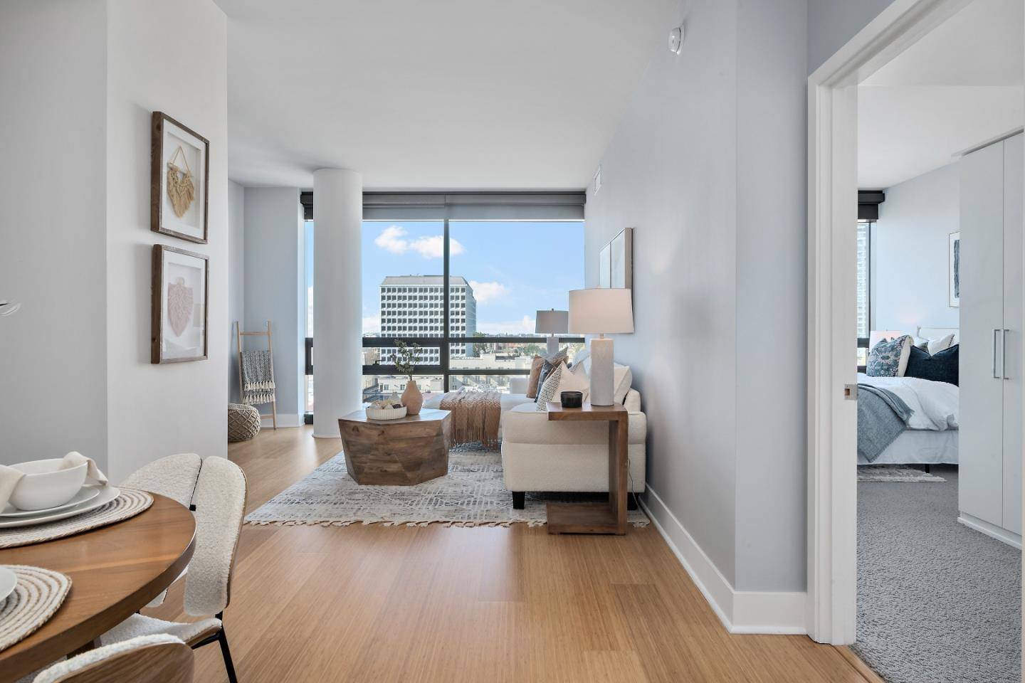 San Jose, CA 95113,88 E San Fernando ST 909