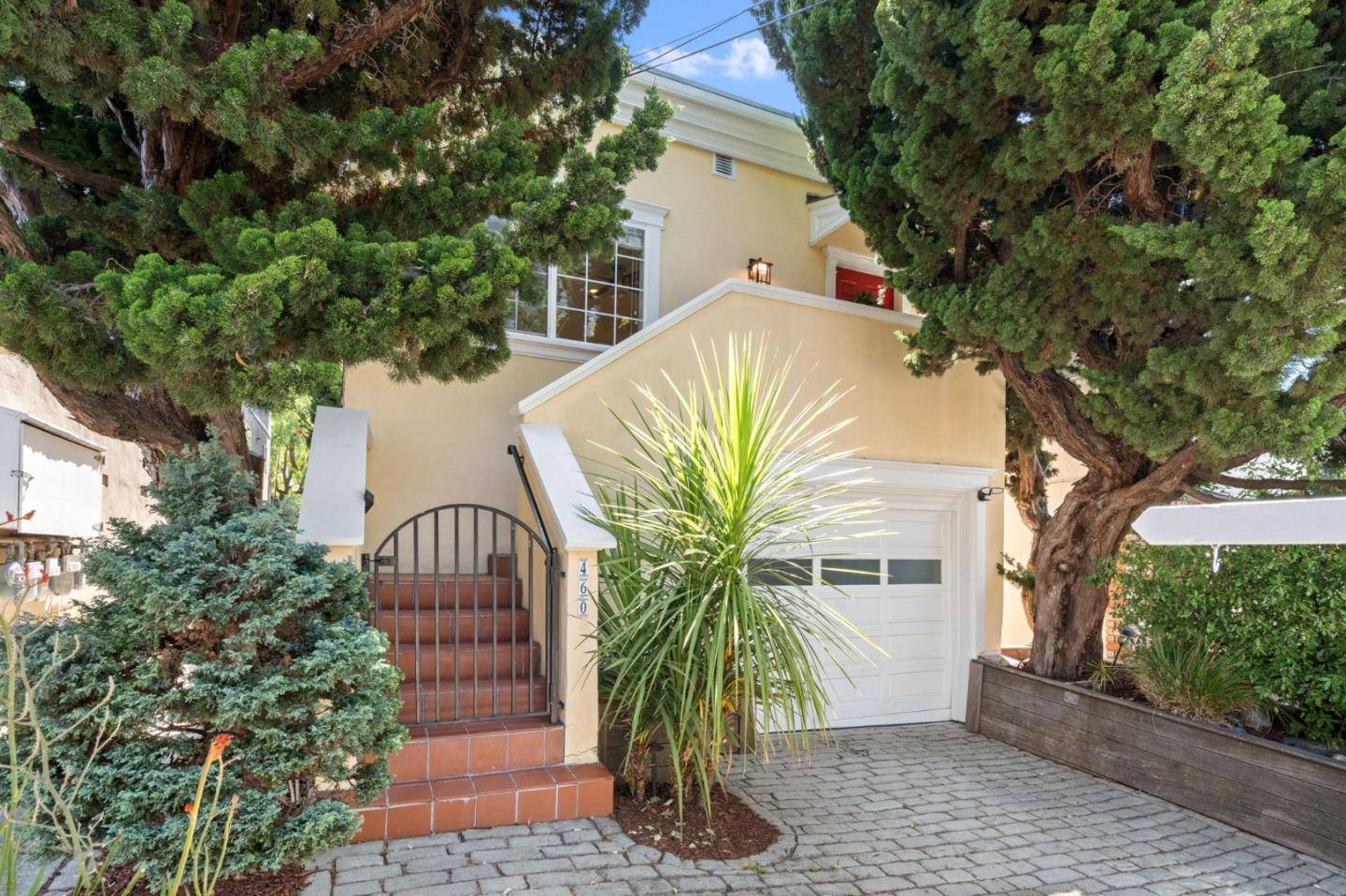 Brisbane, CA 94005,460 San Bruno AVE