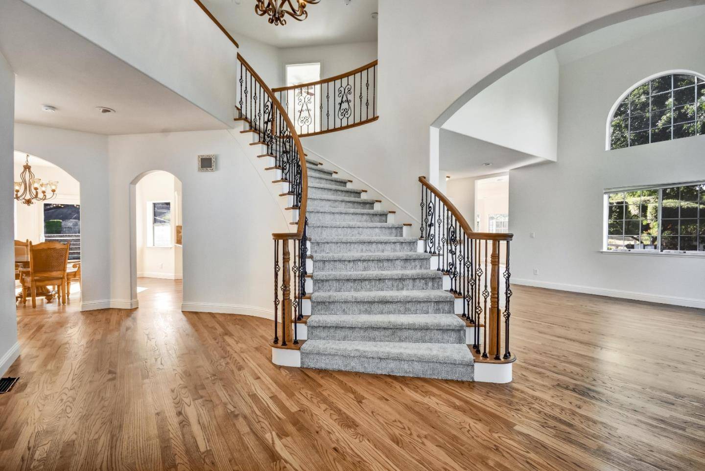 Morgan Hill, CA 95037,2295 Mcdonald LN