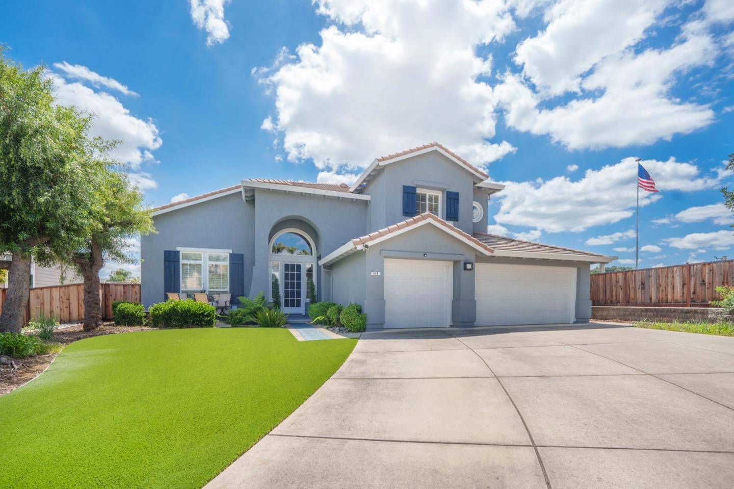 Morgan Hill, CA 95037,414 Waterton CT