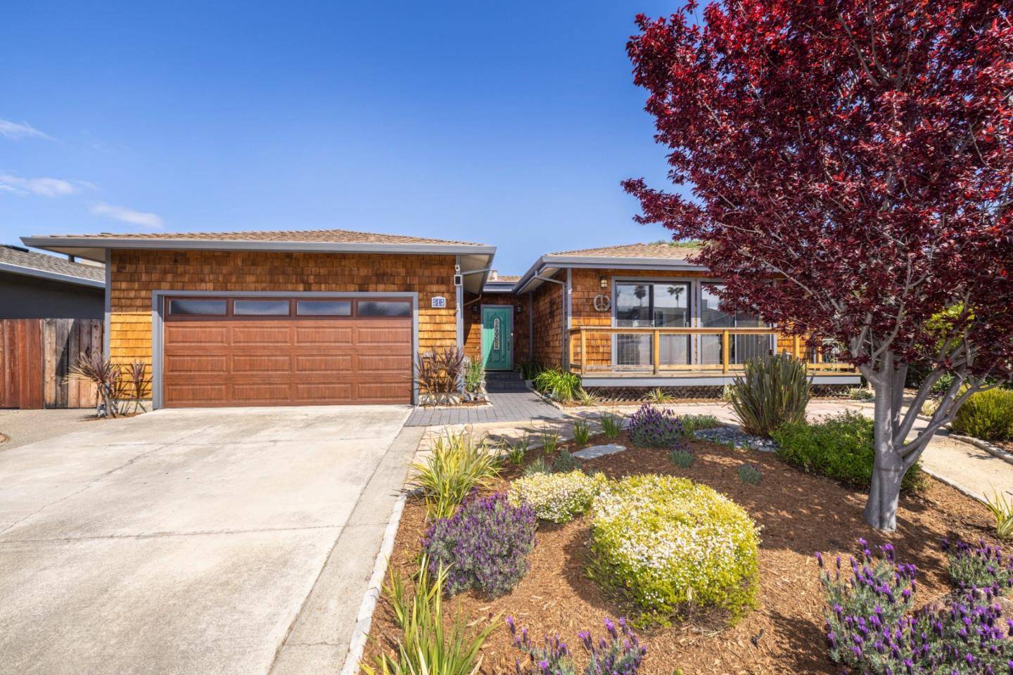 Redwood City, CA 94065,515 Lanyard DR