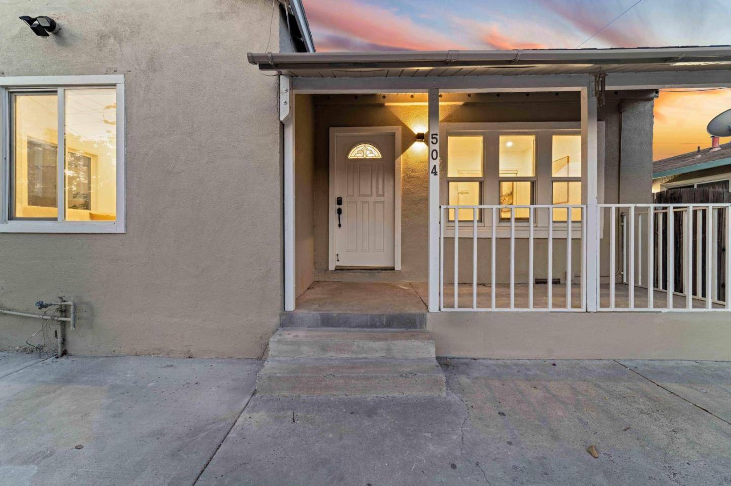 San Jose, CA 95126,504 Hannah ST