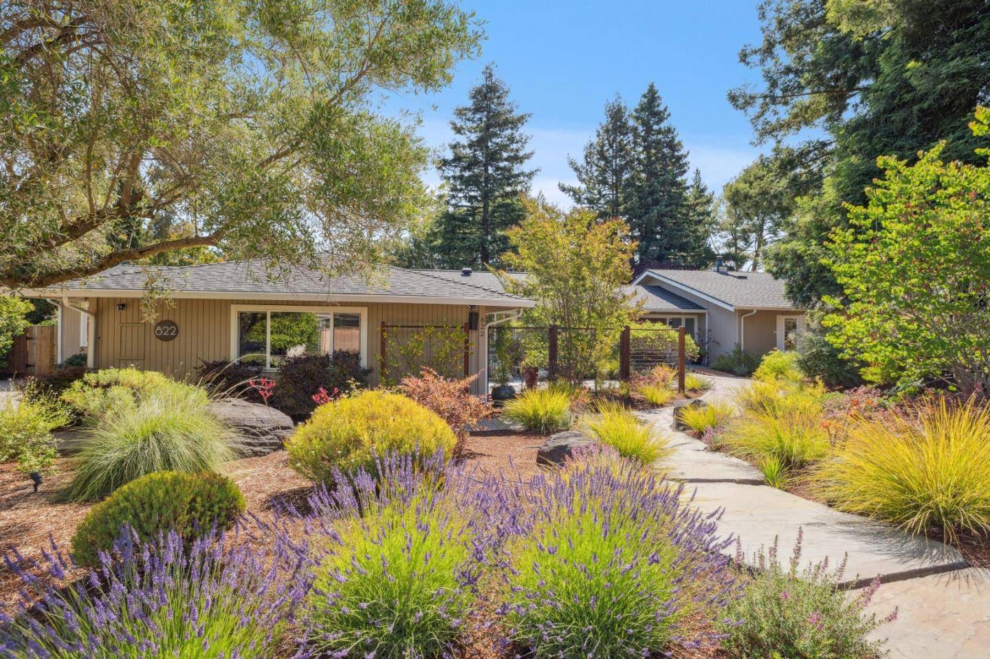 Palo Alto, CA 94306,822 Mesa CT
