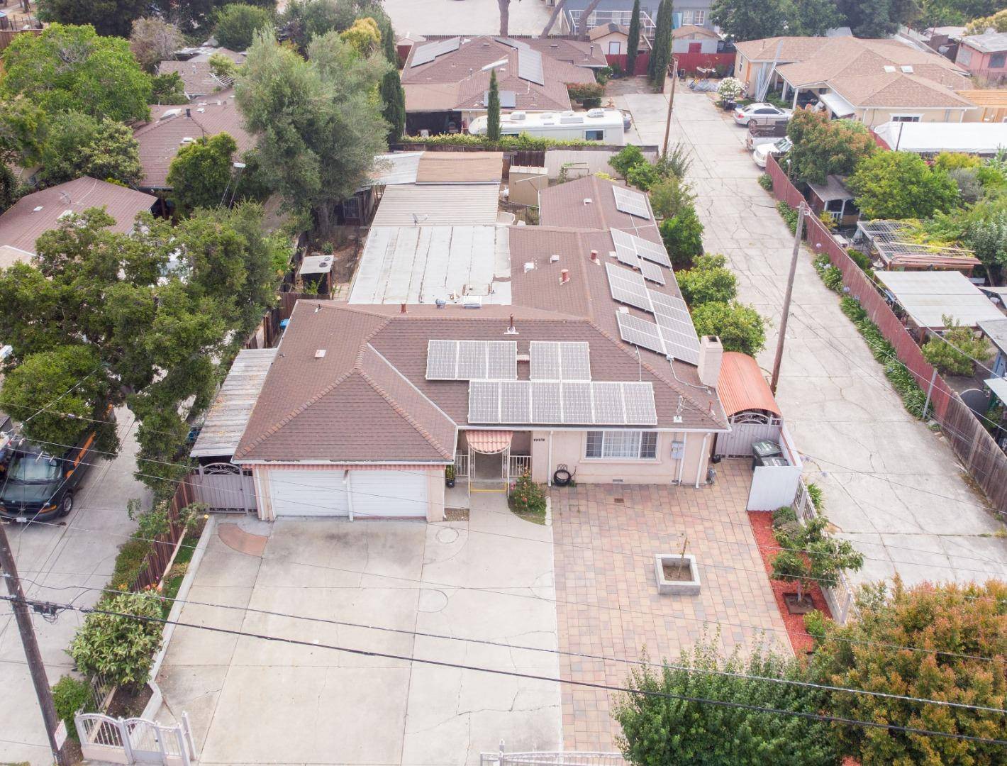 East Palo Alto, CA 94303,2232 Euclid AVE