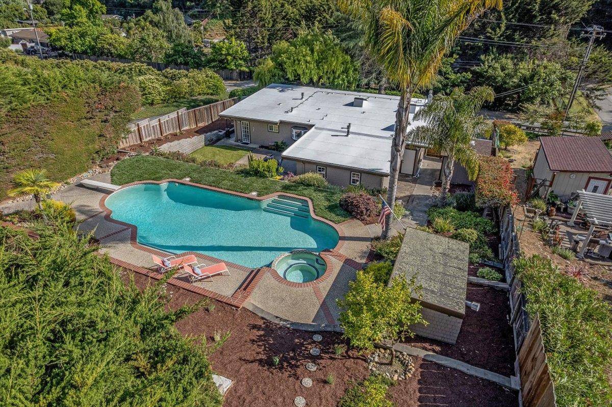 Aptos, CA 95003,1445 Day Valley RD