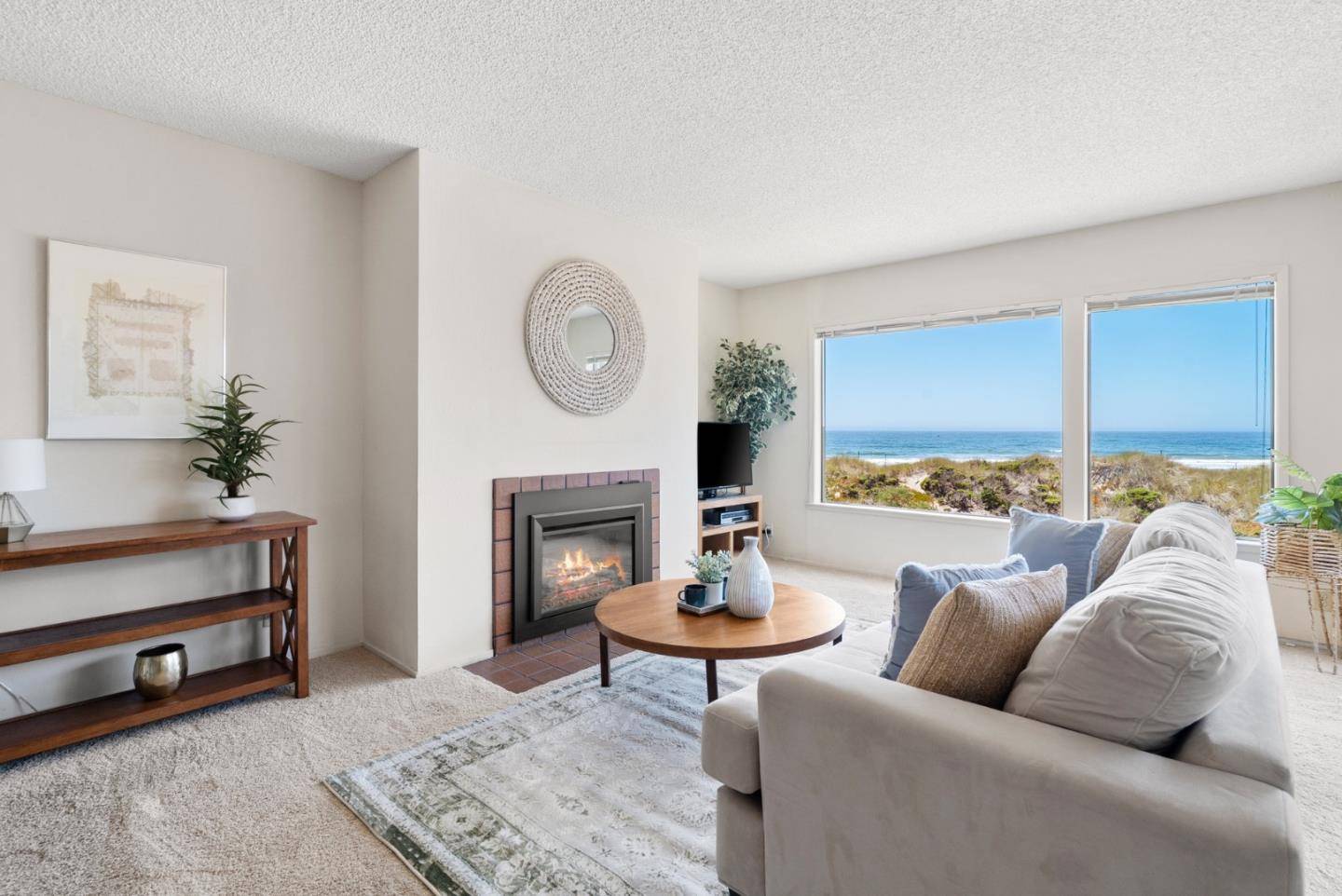 Watsonville, CA 95076,101 Shell DR 227