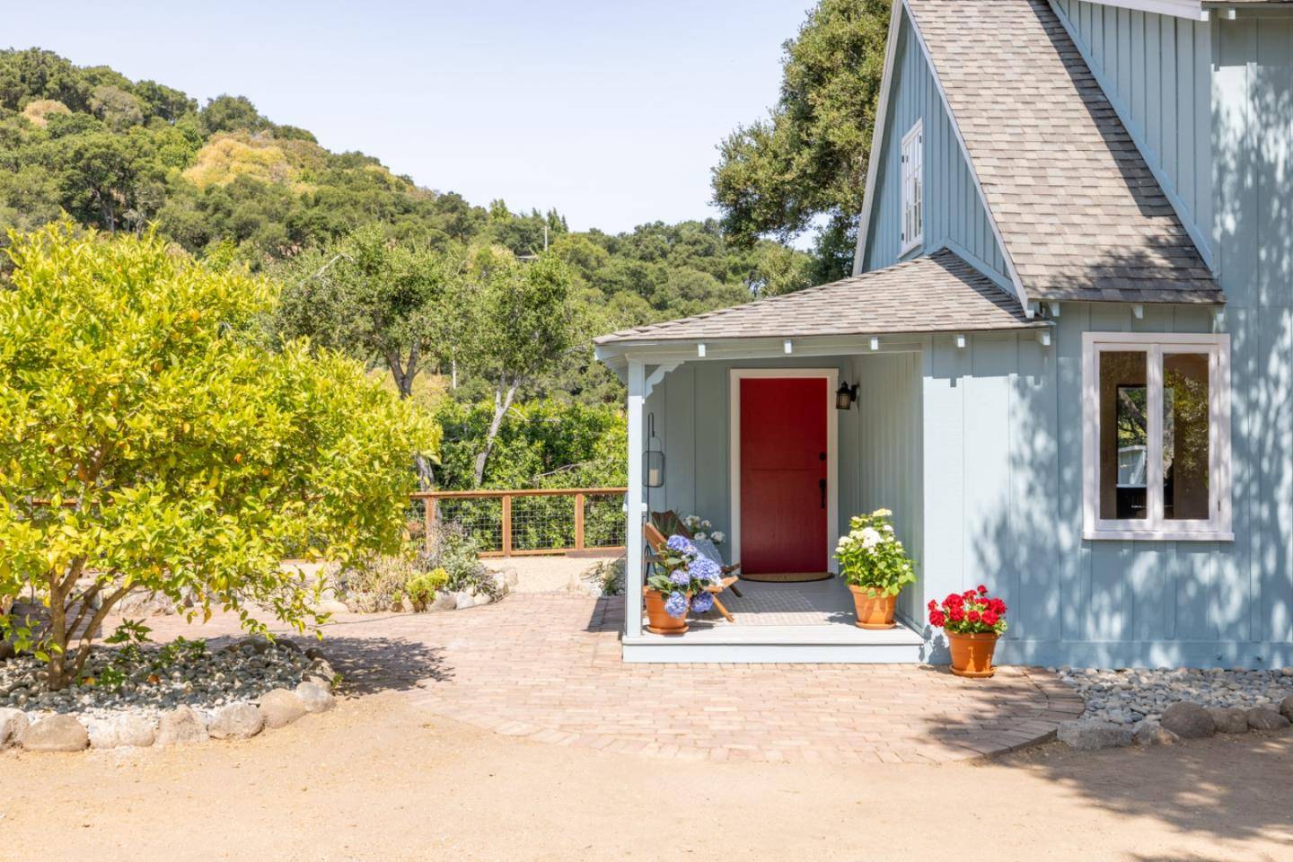 Carmel Valley, CA 93924,18 Upper CIR