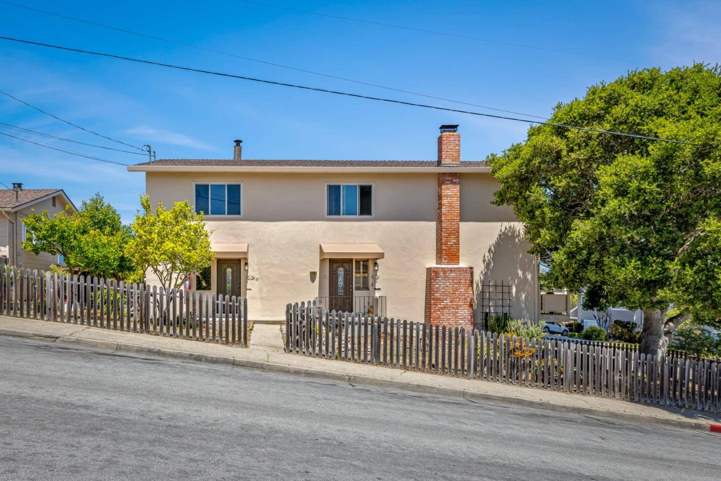 Monterey, CA 93940,620-624 Mcclellan AVE