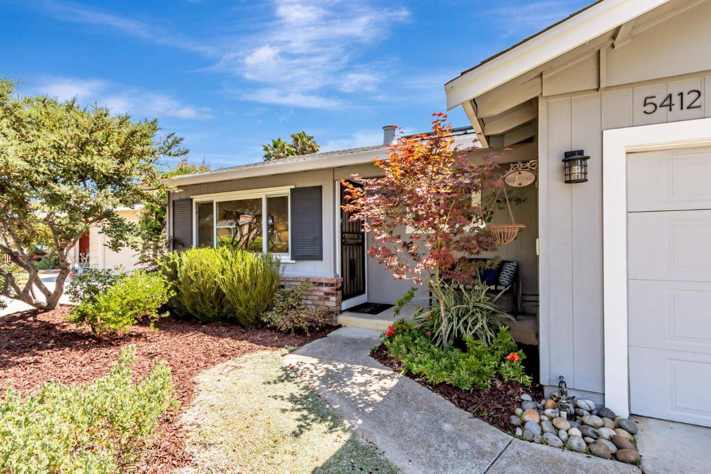 San Jose, CA 95123,5412 Starcrest DR