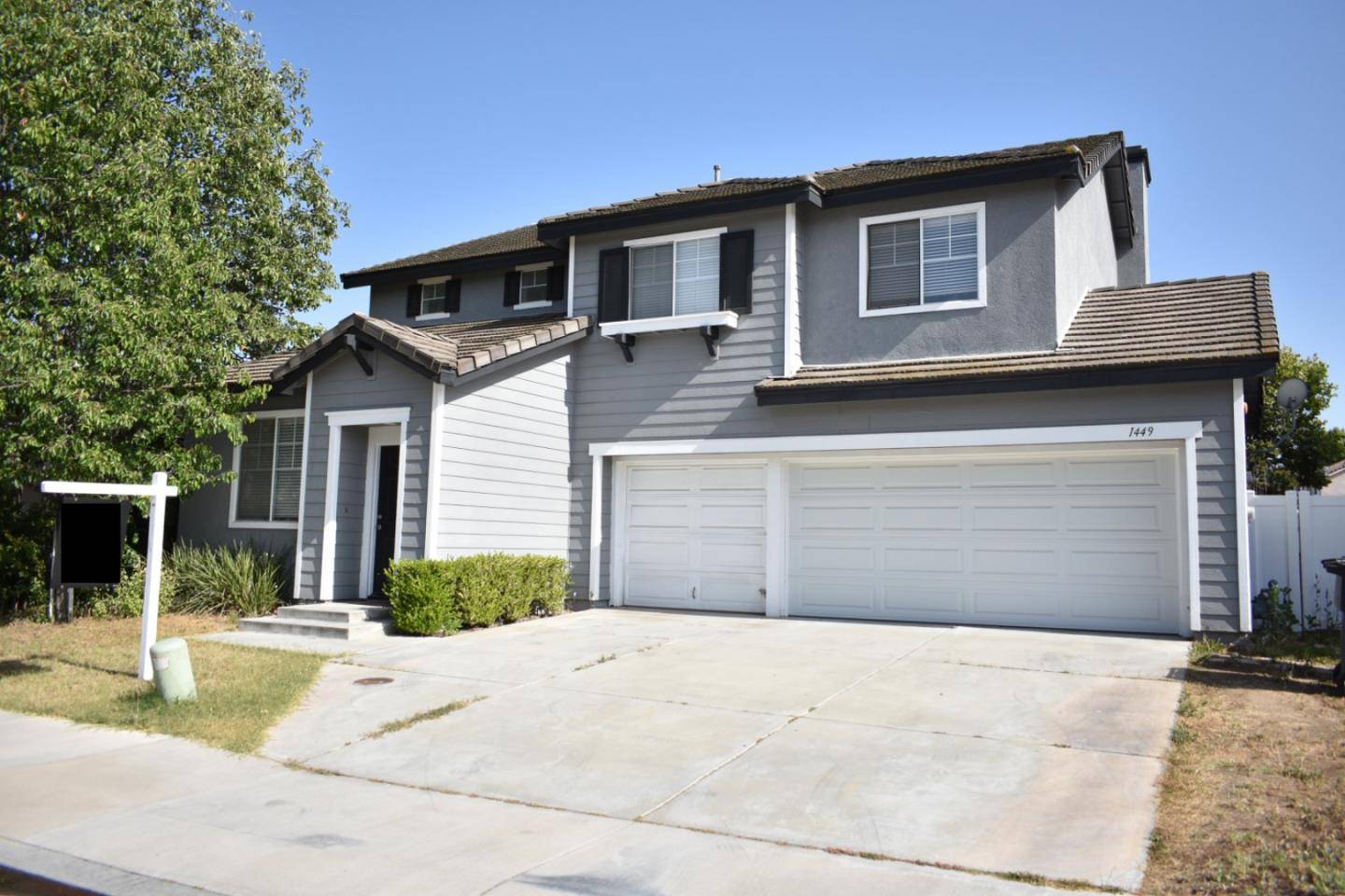 Riverside, CA 92507,1449 Haddington DR
