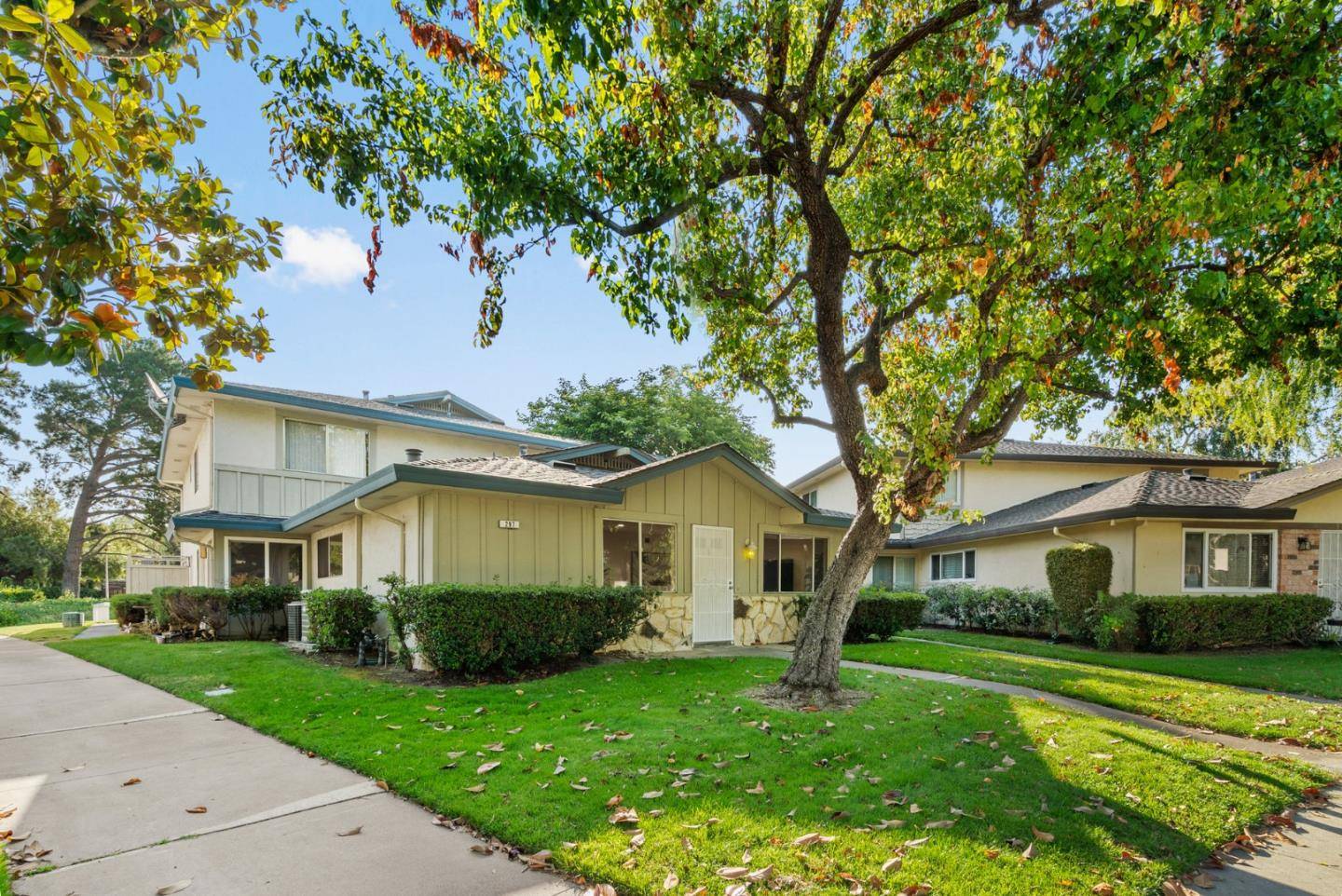Campbell, CA 95008,297 Watson DR 1