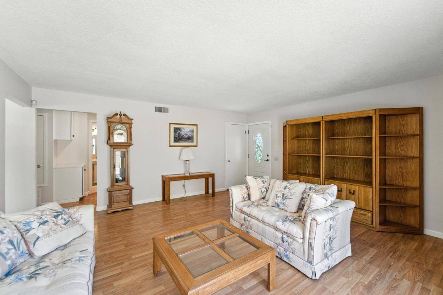 San Jose, CA 95121,2106 Turnhouse LN