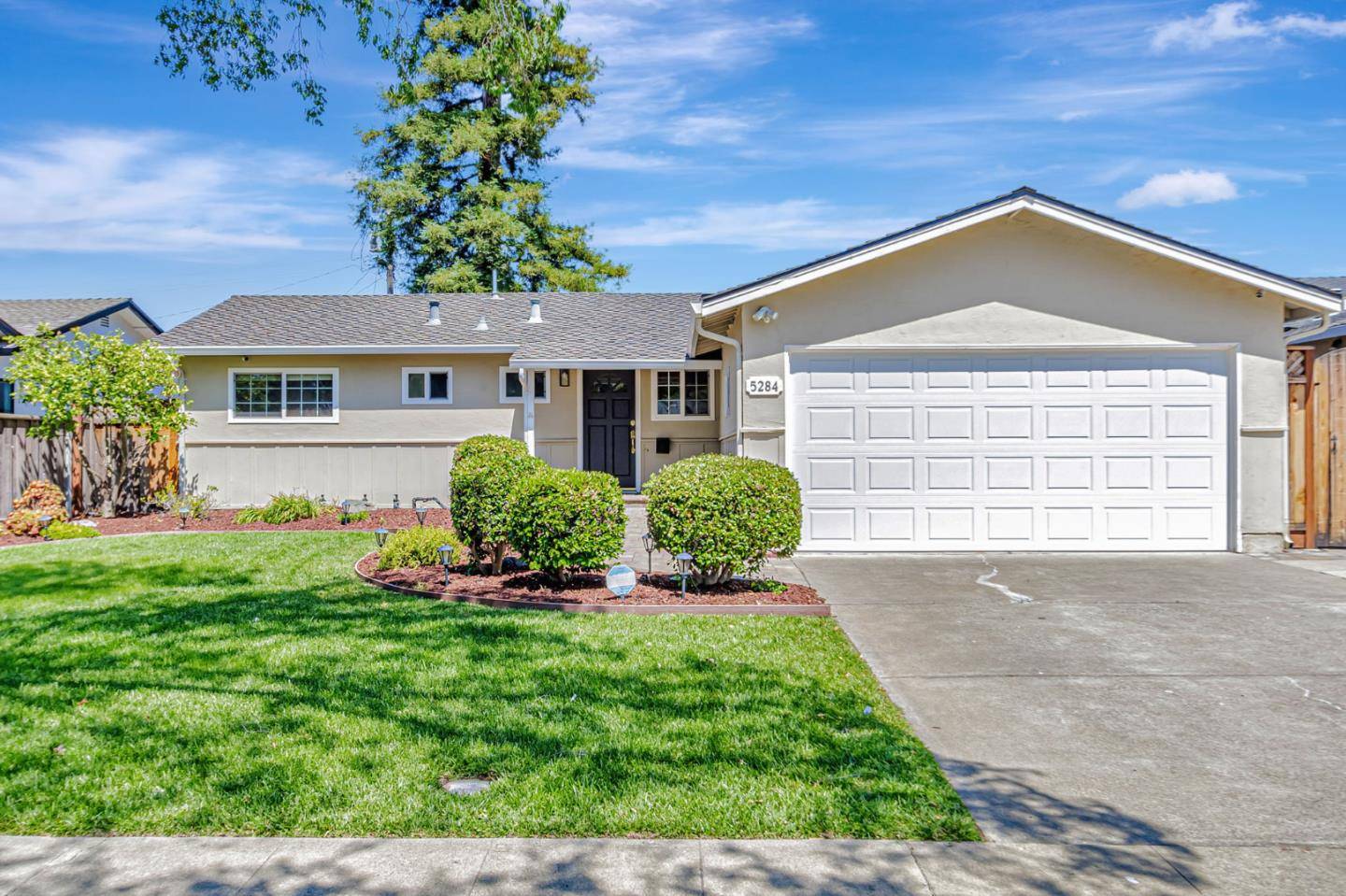 San Jose, CA 95124,5284 Herbert DR