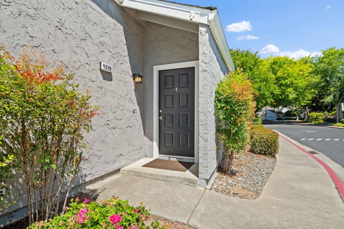 San Jose, CA 95125,1036 Cumberland PL