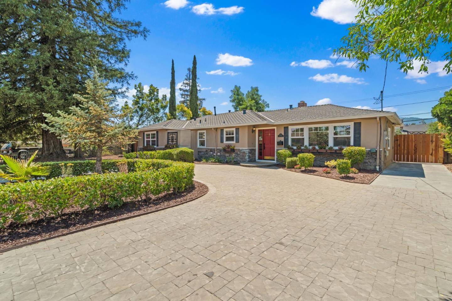San Jose, CA 95124,15670 Woodard RD