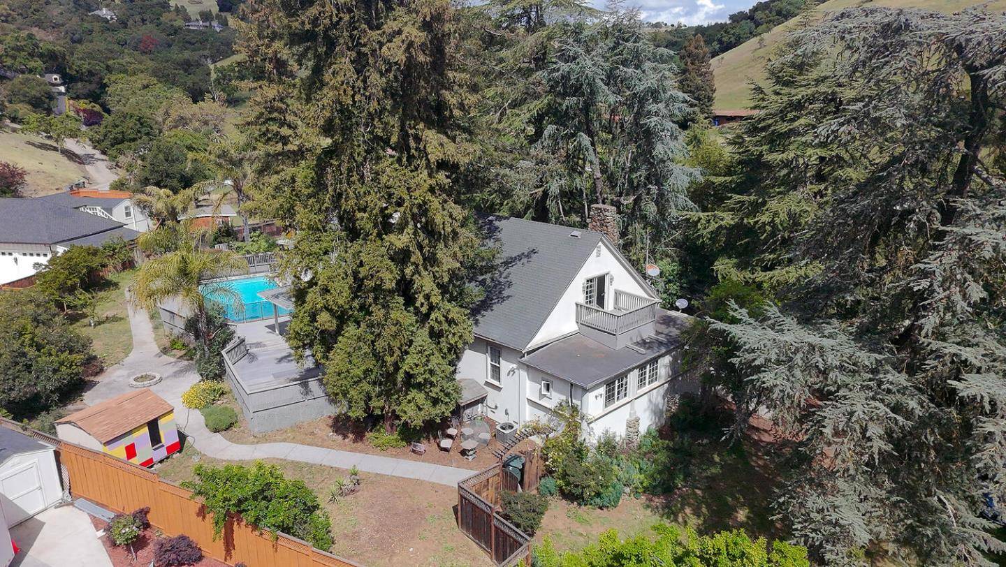 Morgan Hill, CA 95037,1855 Llagas