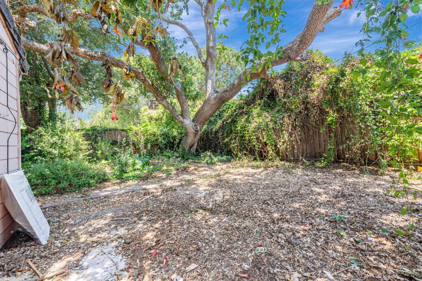 Menlo Park, CA 94025,1036 Almanor AVE