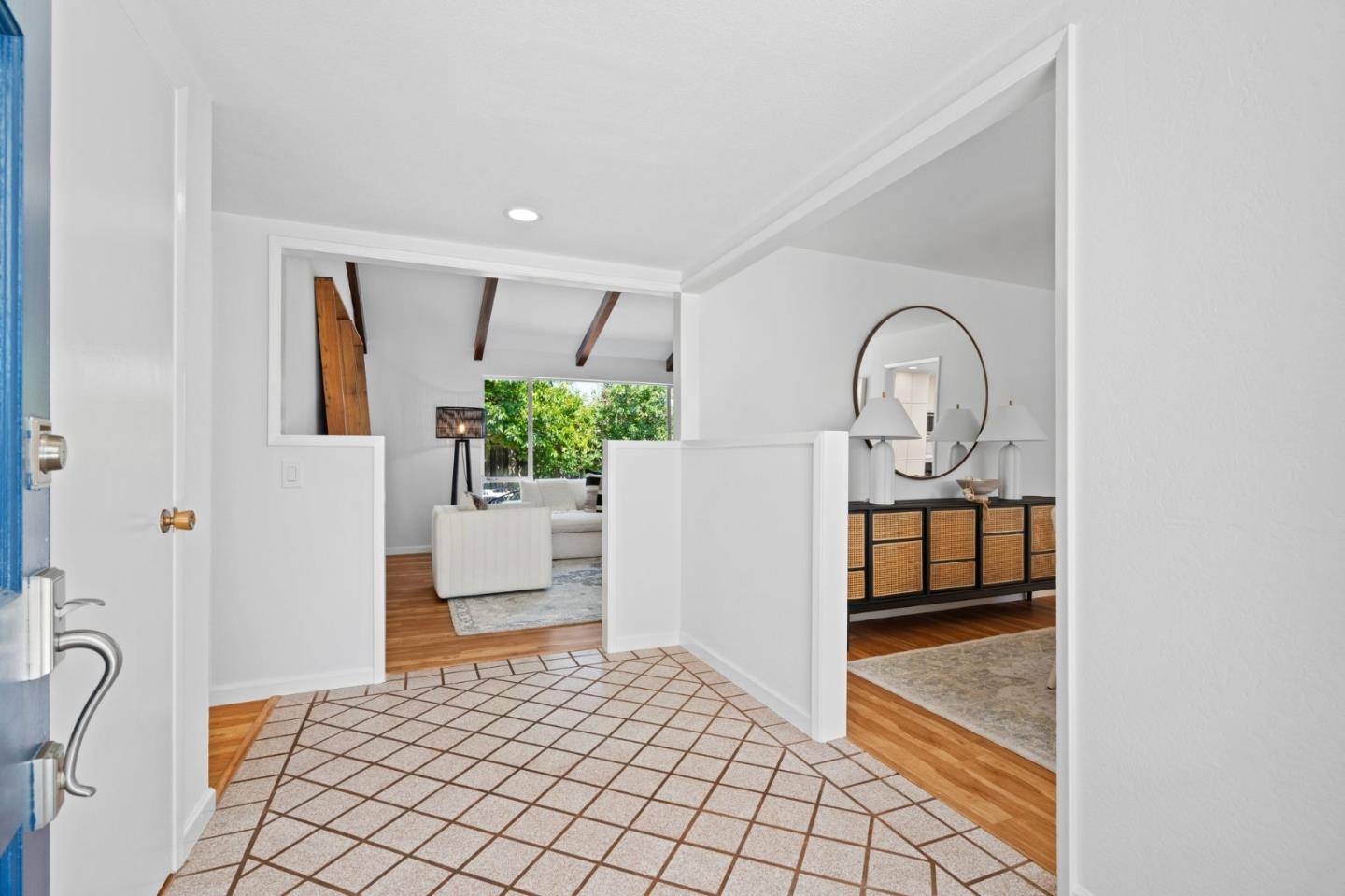 Mountain View, CA 94040,1861 Limetree LN
