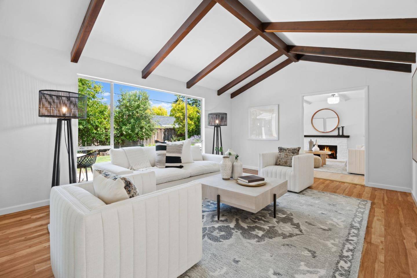 Mountain View, CA 94040,1861 Limetree LN