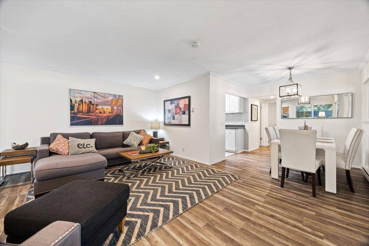 Mountain View, CA 94043,500 W Middlefield RD 6