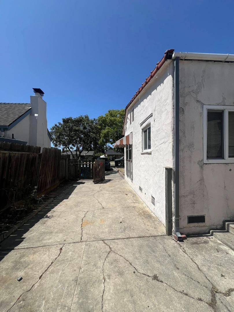 San Jose, CA 95127,112 S Cragmont AVE