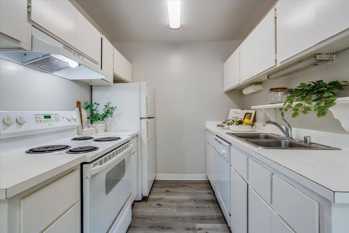 Santa Clara, CA 95051,976 Kiely BLVD I