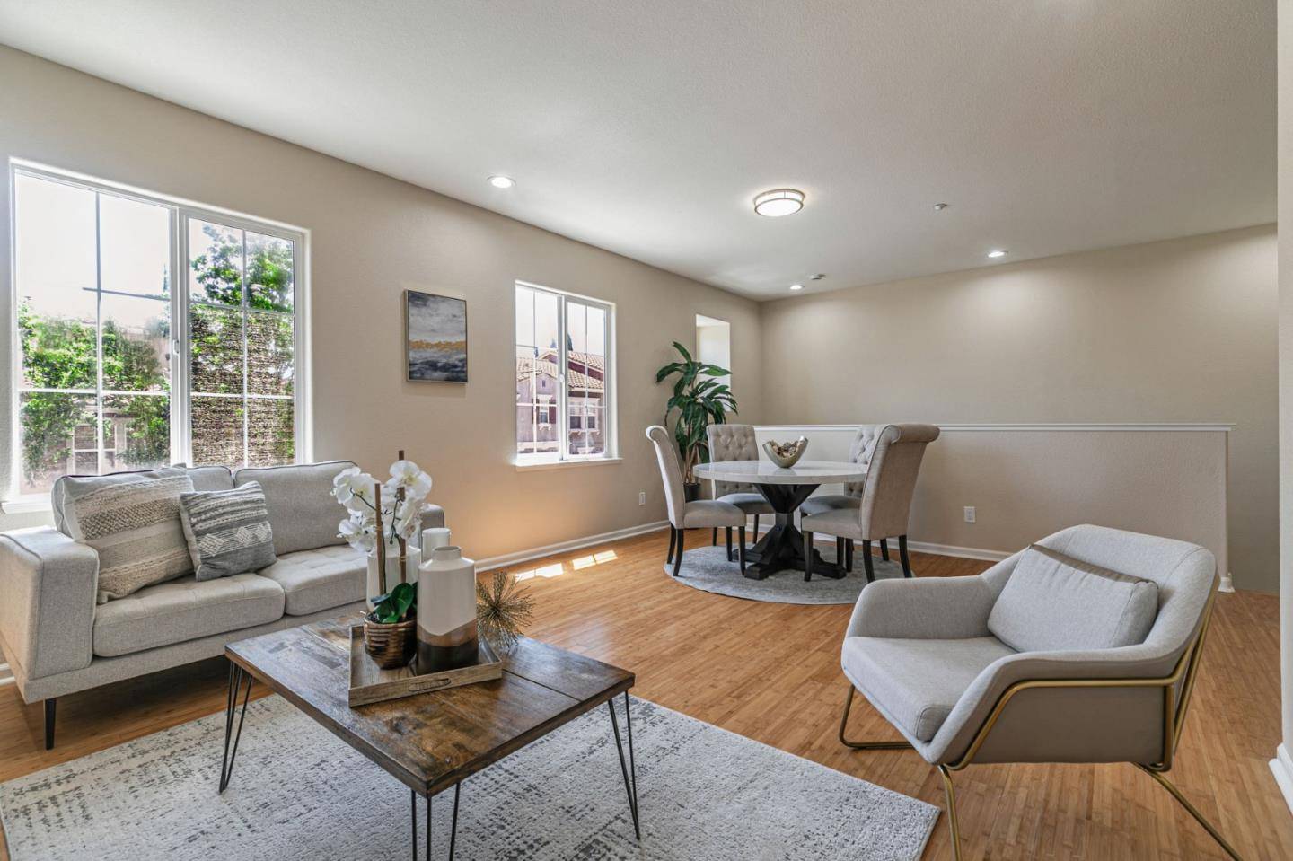 San Jose, CA 95136,349 Marble Arch AVE