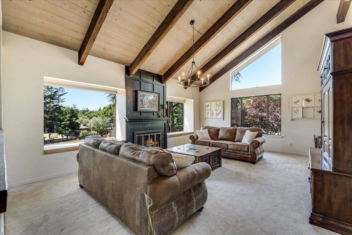 Aptos, CA 95003,284 Brooktree Ranch RD