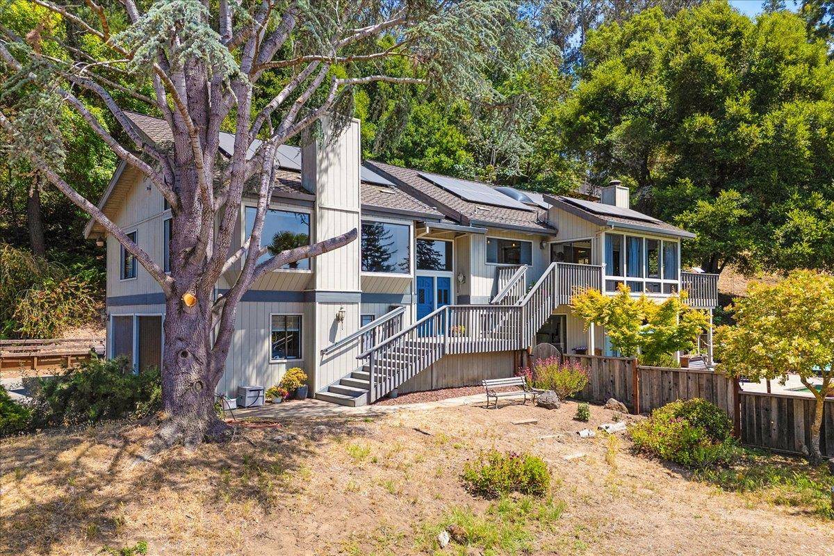 Aptos, CA 95003,284 Brooktree Ranch RD