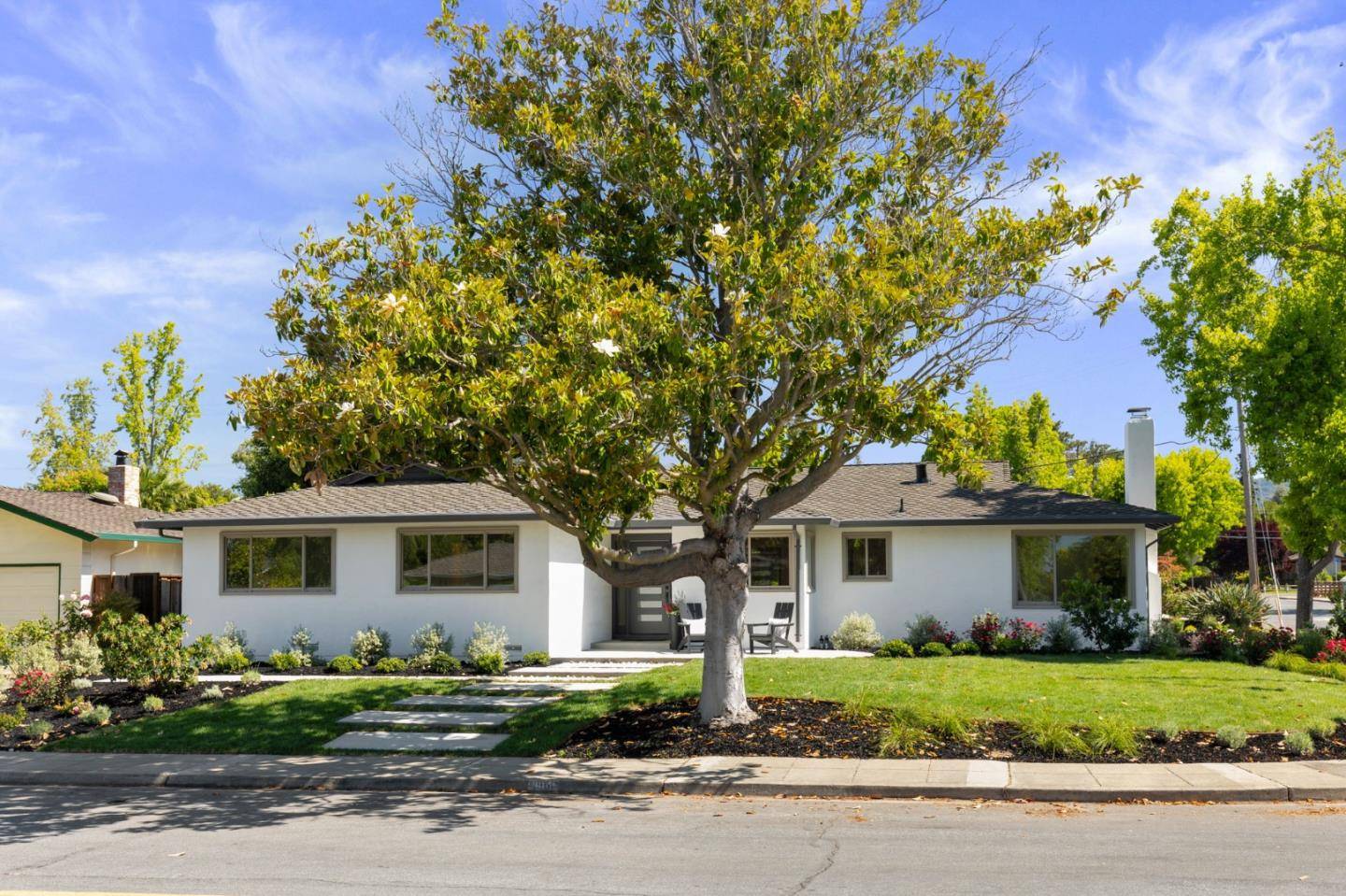Mountain View, CA 94040,1961 Fordham WAY