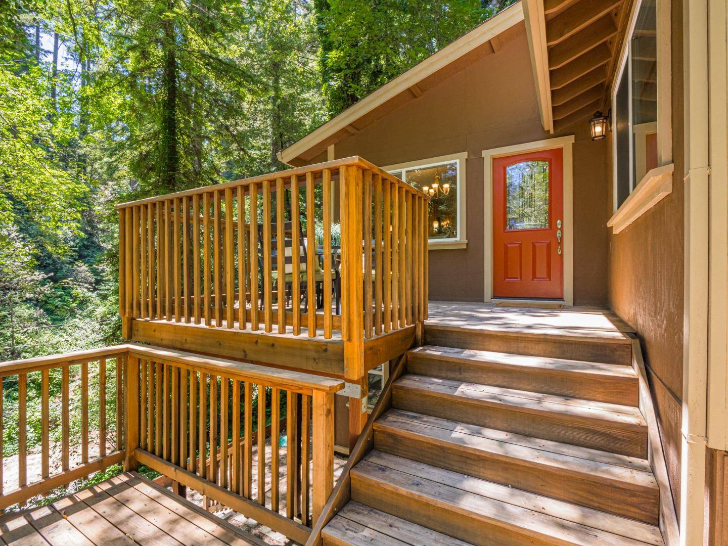 Felton, CA 95018,956 Brookside DR