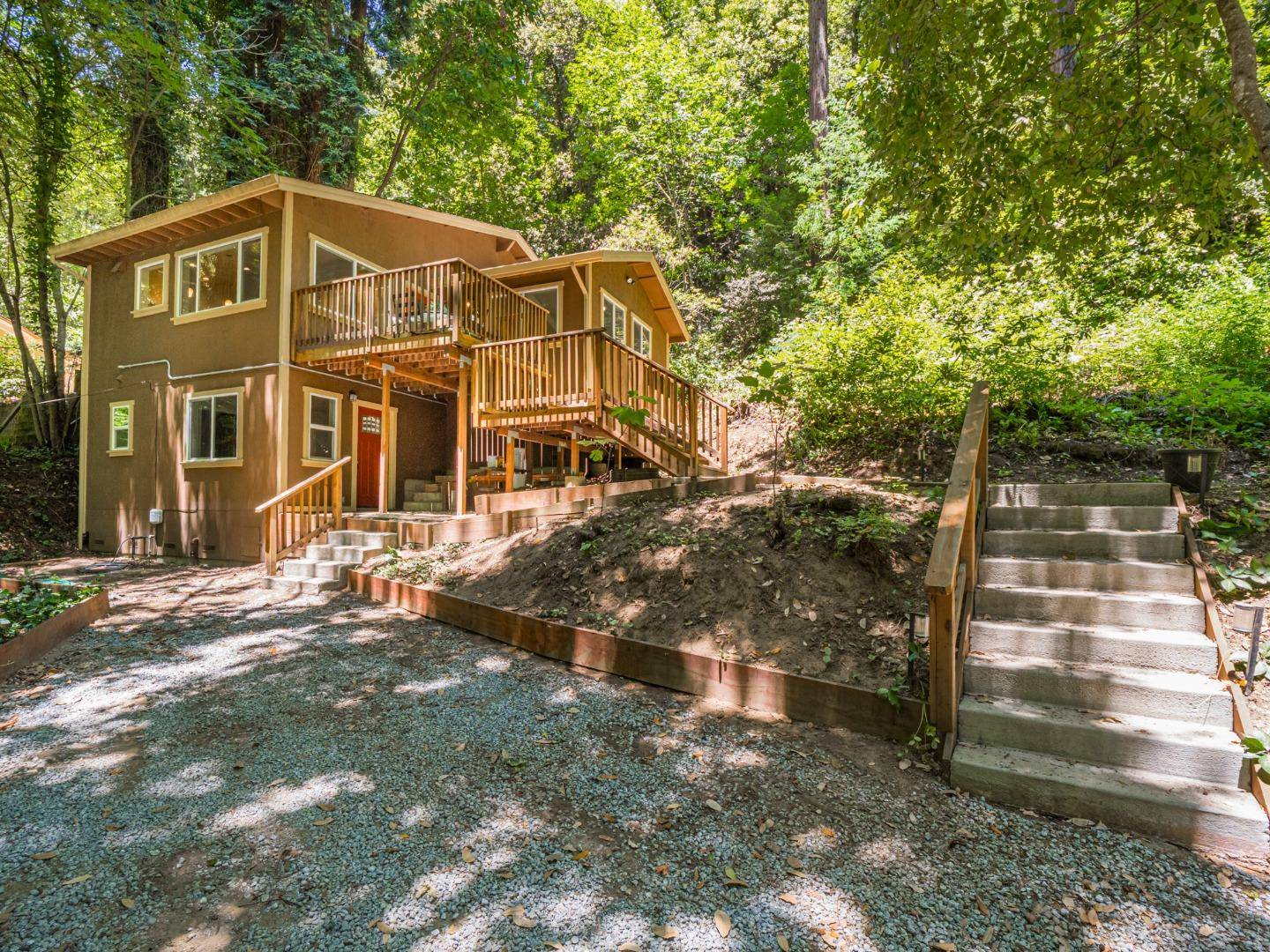 Felton, CA 95018,956 Brookside DR