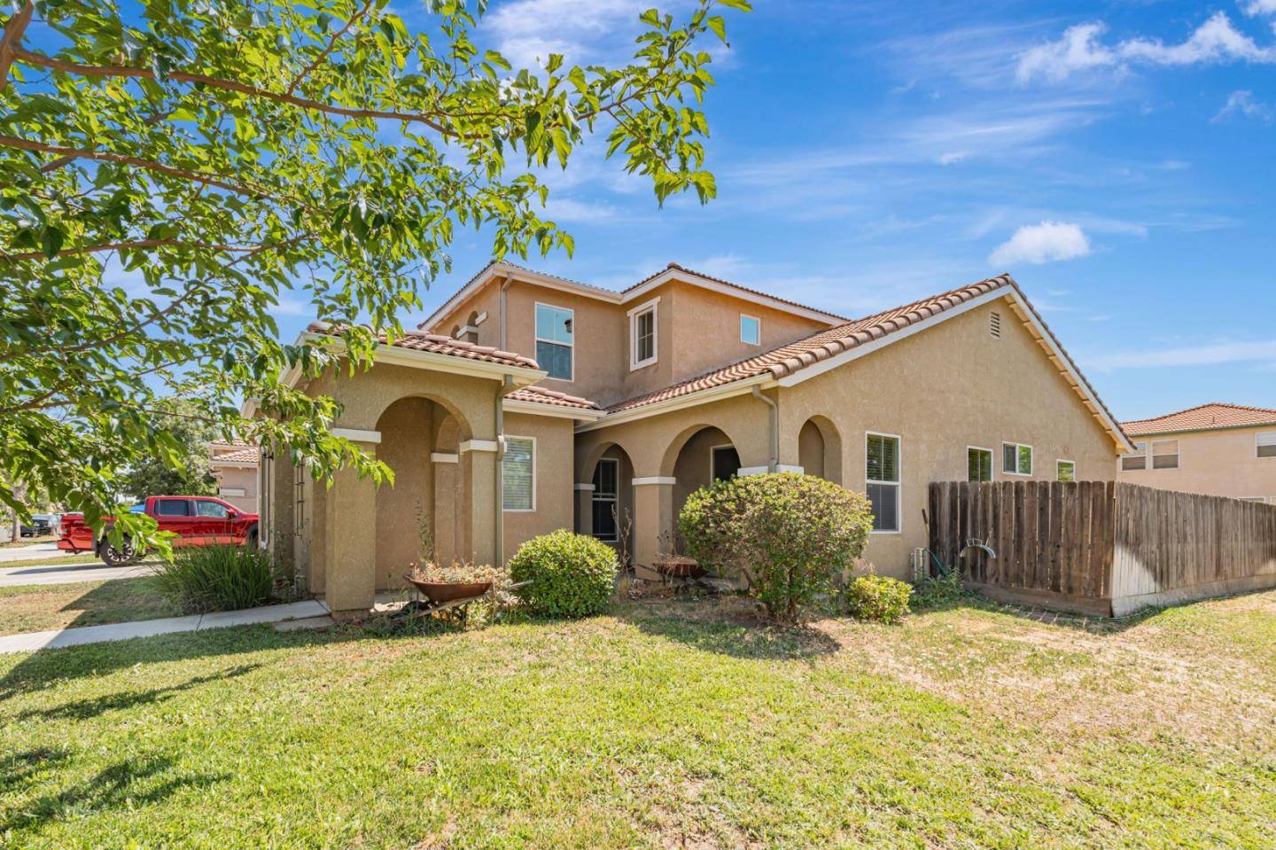 Los Banos, CA 93635,367 Sunburst ST