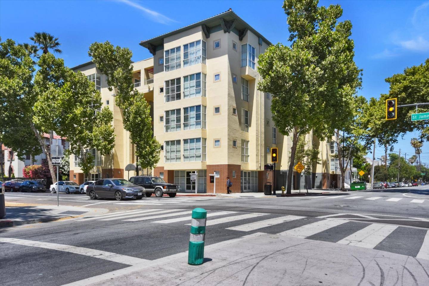 San Jose, CA 95112,97 E Saint James ST 38