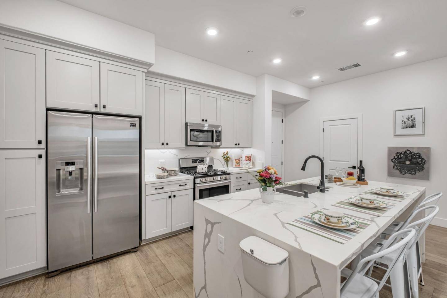 Davis, CA 95616,1000 Berryessa LN 211