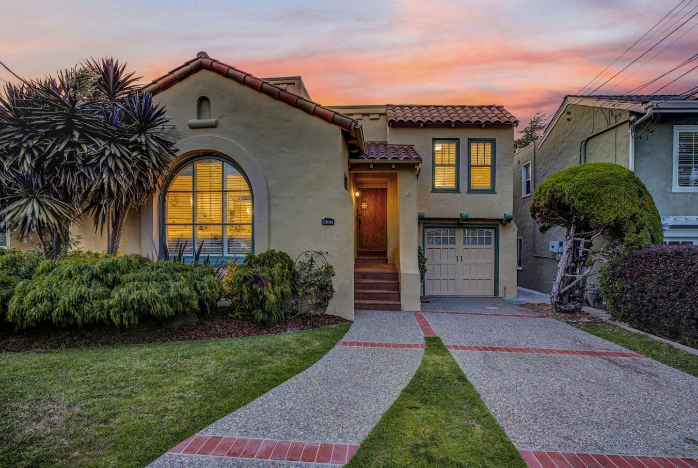 San Mateo, CA 94403,430 26th AVE