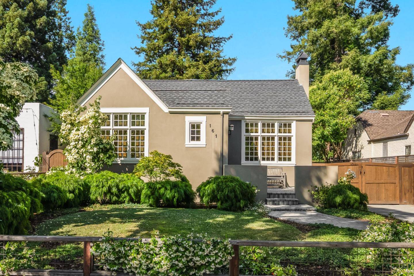Redwood City, CA 94062,161 Jeter ST