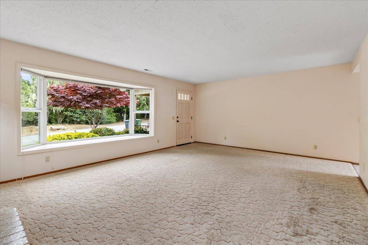 La Selva Beach, CA 95076,33 Asta DR