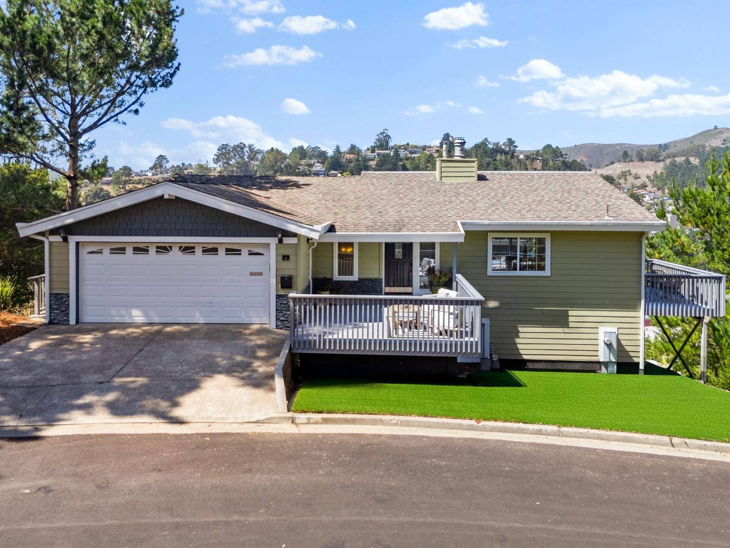 Pacifica, CA 94044,9 Humboldt CT
