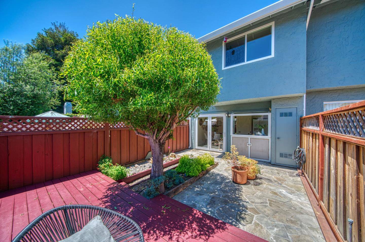 Aptos, CA 95003,294 Barkentine CT