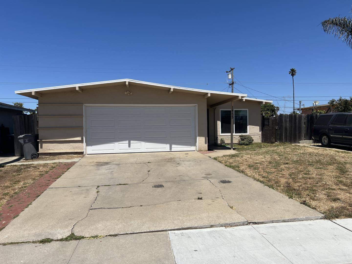 Salinas, CA 93906,1455 Marin AVE