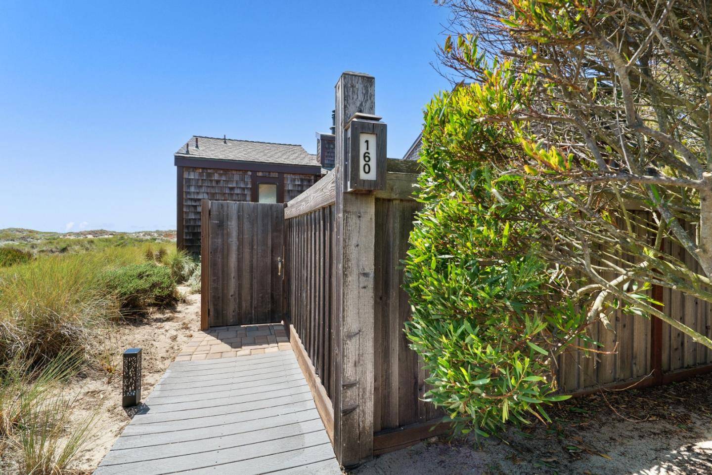 Moss Landing, CA 95039,160 Monterey Dunes WAY