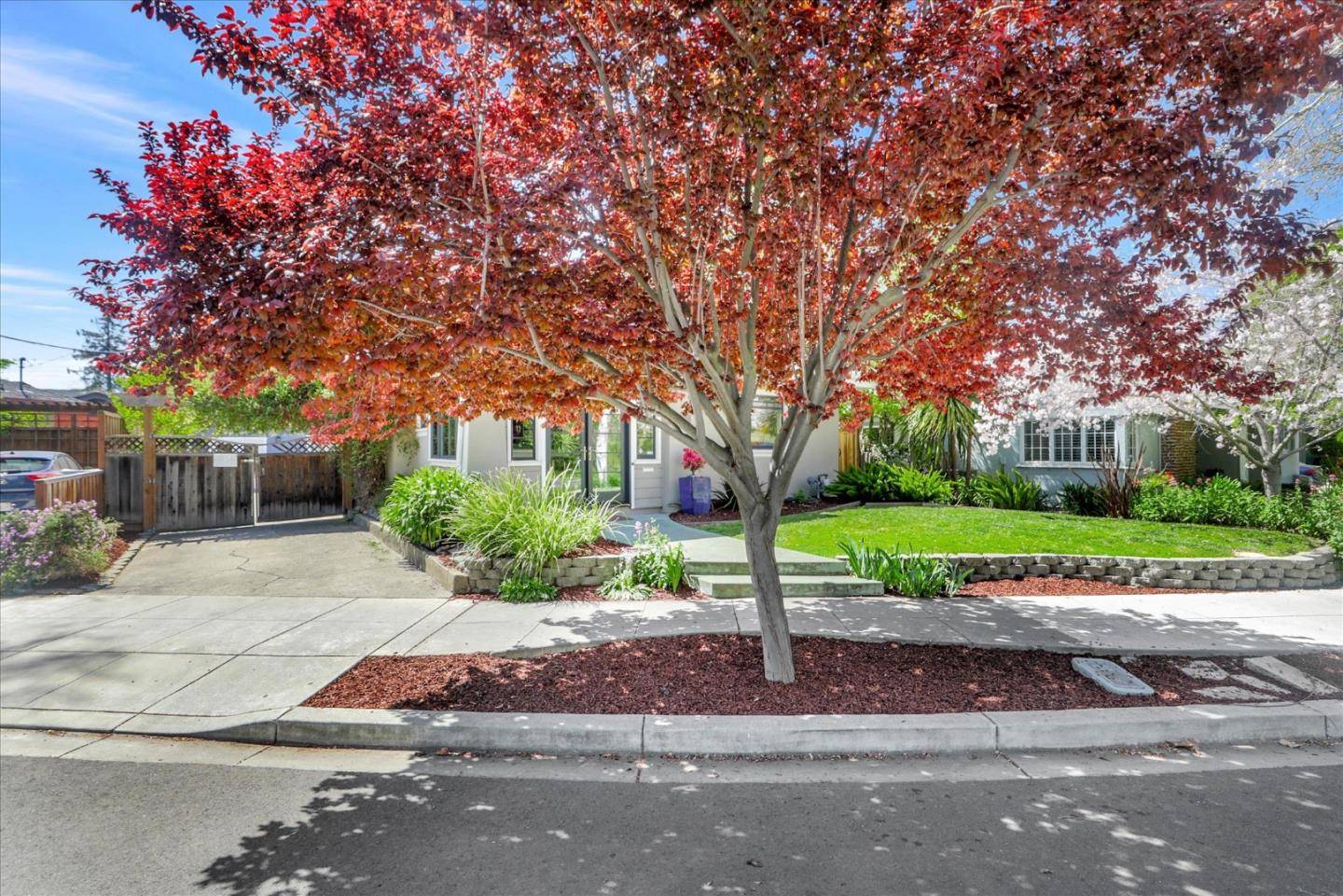 San Jose, CA 95112,355 S 17th ST