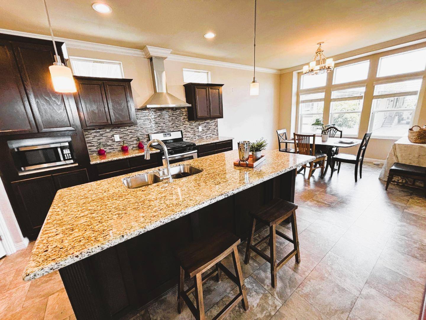 Hayward, CA 94544,130 De Vaca WAY 141
