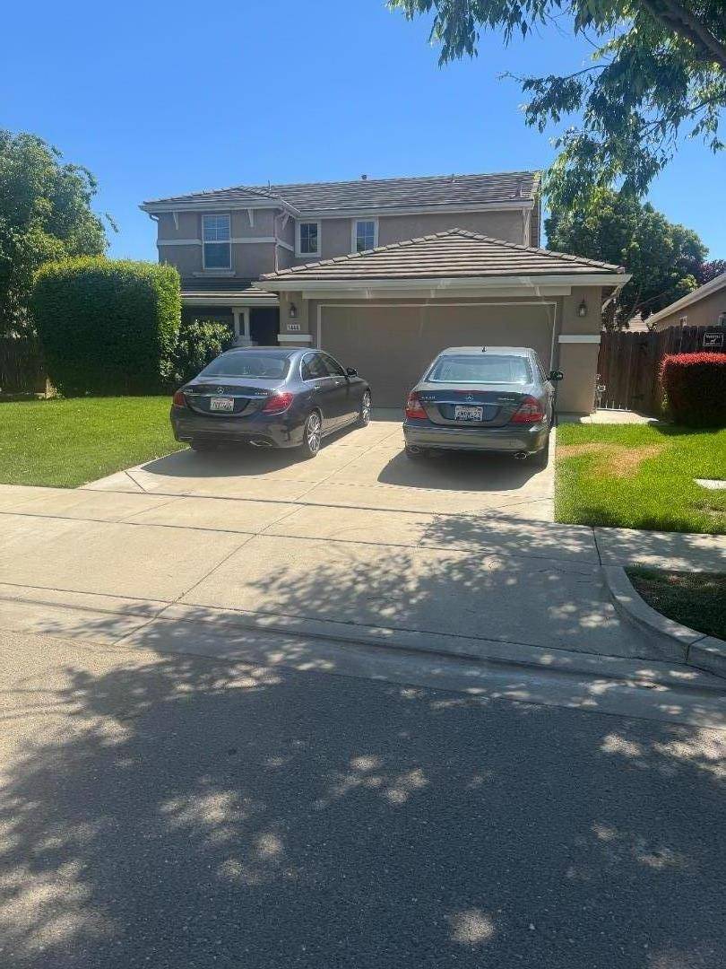 Patterson, CA 95363,1444 Brahma ST