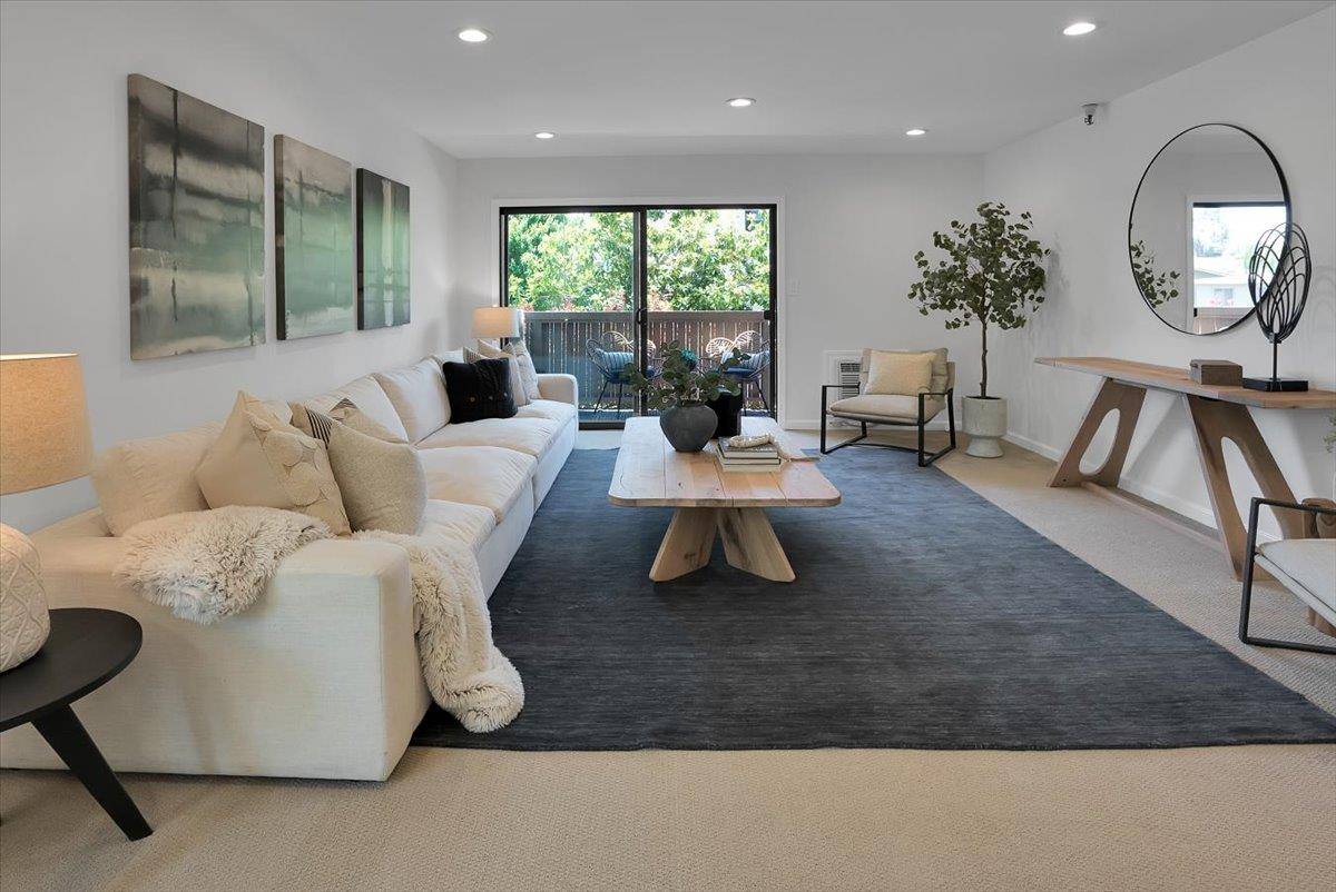 Mountain View, CA 94040,400 Ortega AVE 204