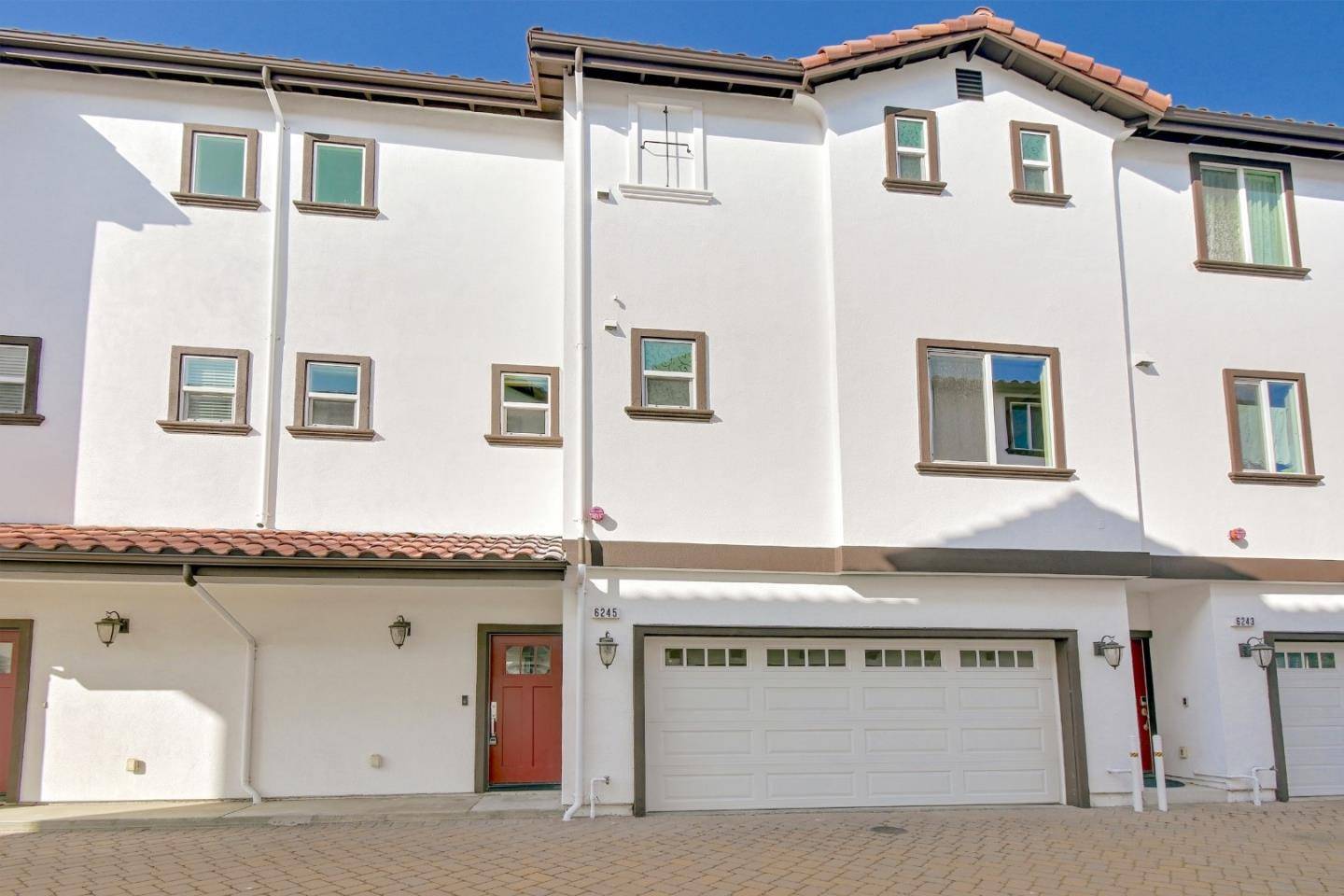 Newark, CA 94560,6245 Thornton AVE