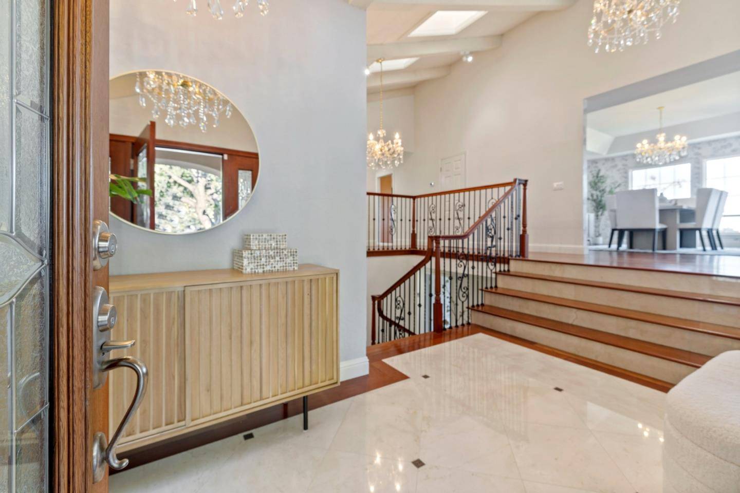 Los Altos Hills, CA 94024,11650 Dawson DR