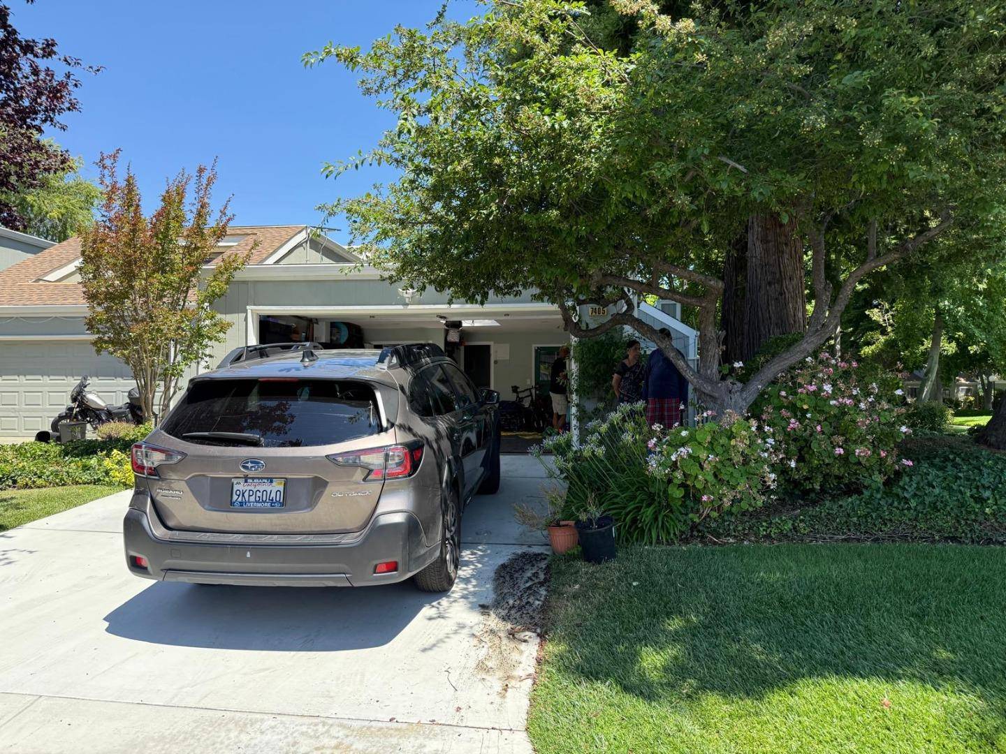 Pleasanton, CA 94588,7405 Maywood DR